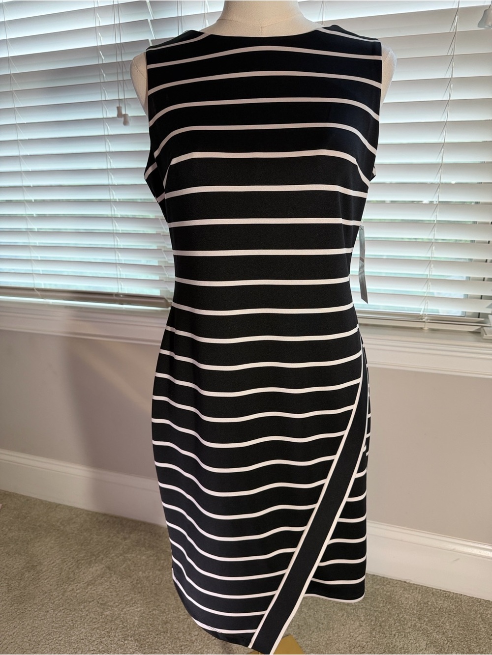 London Times Black and White Striped Sleeveless Sheath Dress